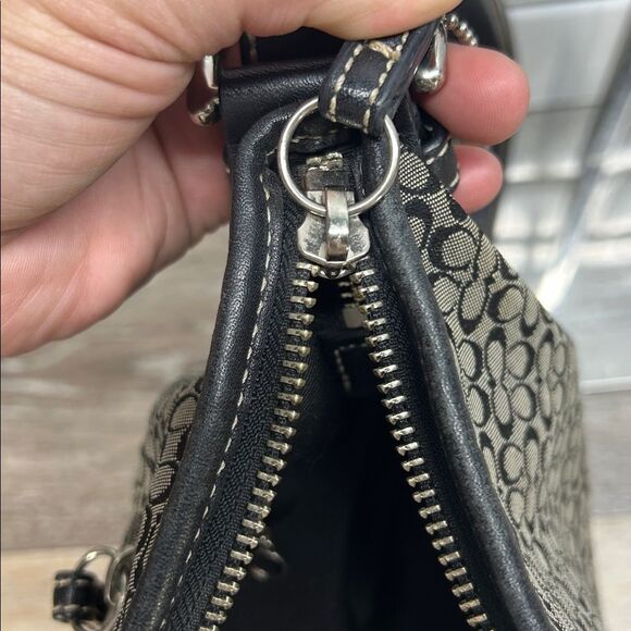 Coach black gray signature soho crossbody and wallet set - Picture 9 of 17